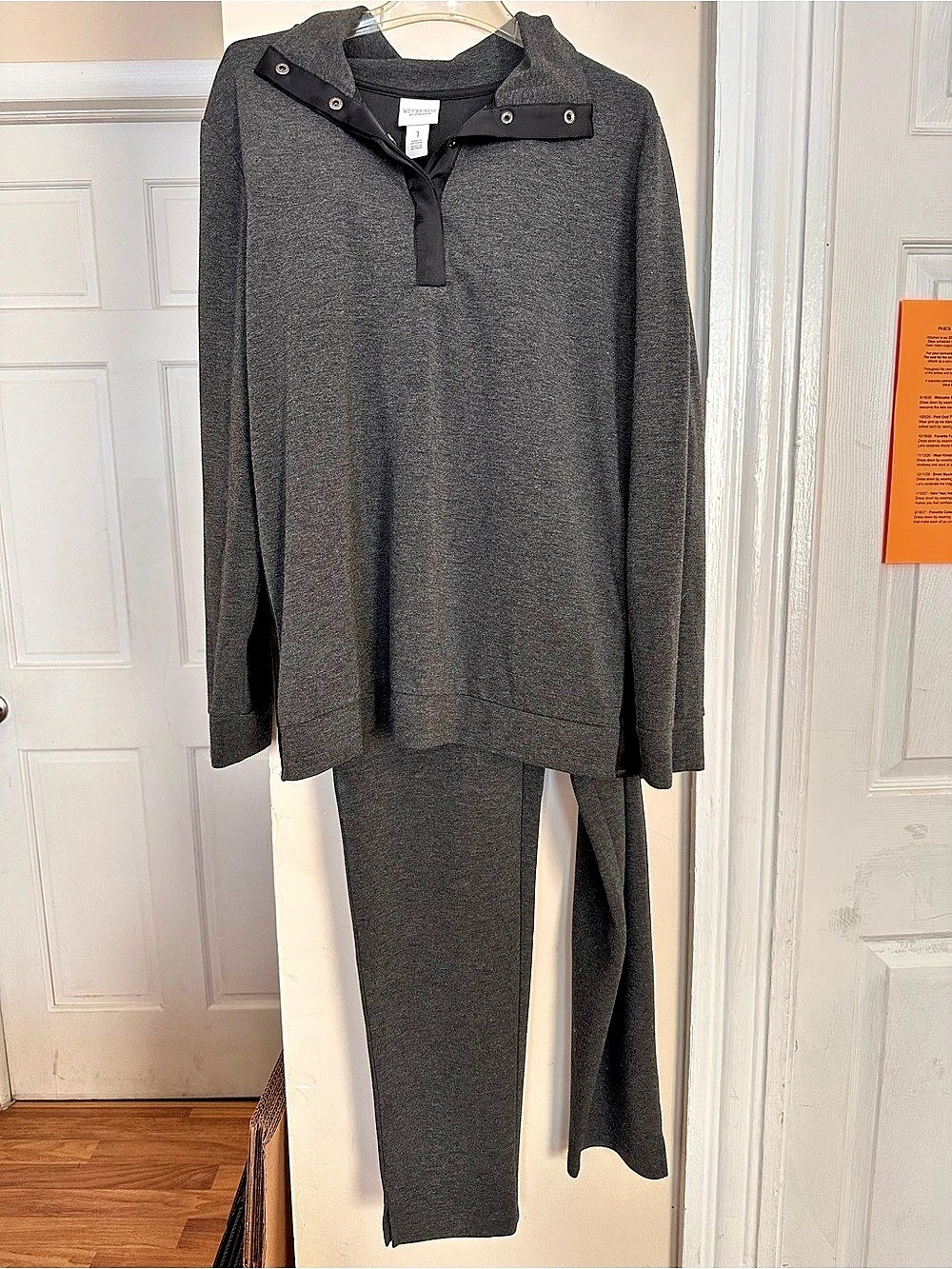 Weekends by Chico’s Gray Knit Travel Lounge Set Snap Neck Top Pants Size 1 M